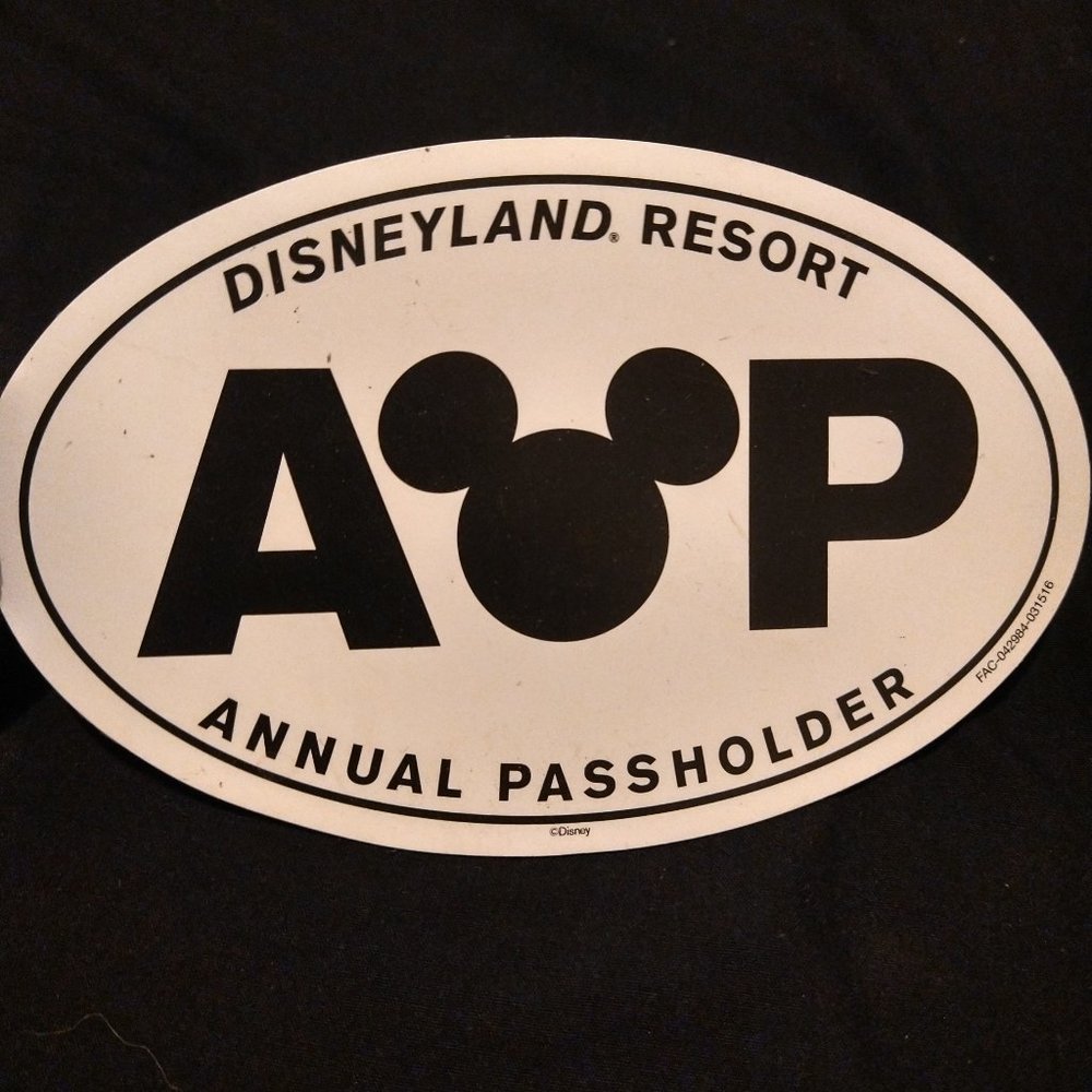 Disneyland annual pass holder magnet